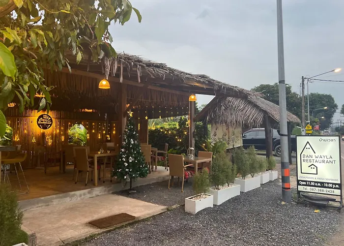 Wayla Villa@Maikhaobeach